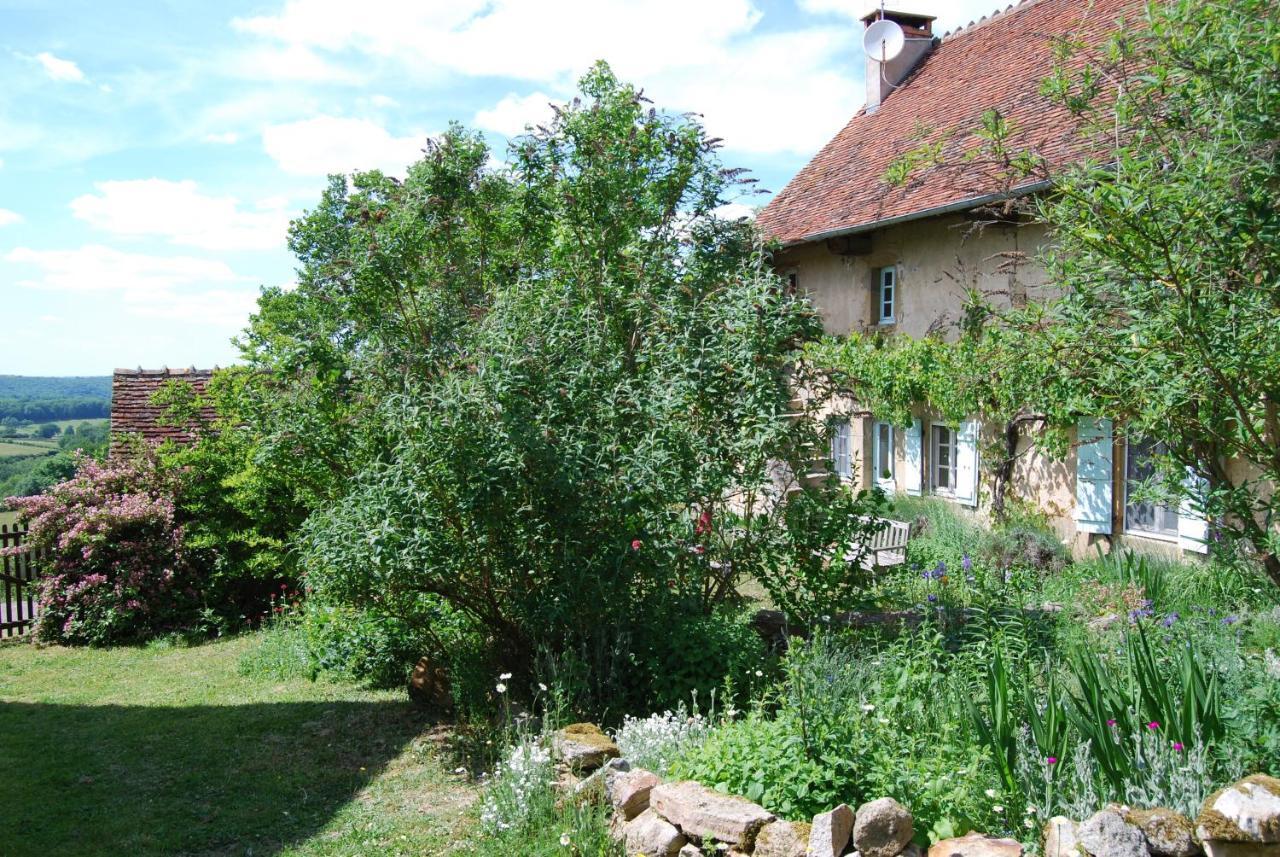 Bed and Breakfast La Tour Marcilly-la-Gueurce Exterior foto
